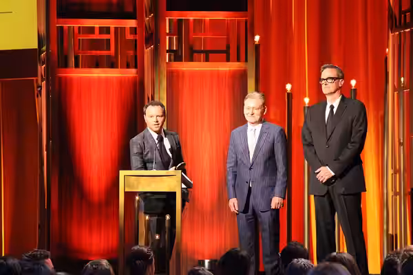 Executive Producer Noah Hawley accepts the Peabody for Fargo. He is joined on the stage by Warren Littlefield and John Cameron. (2015)