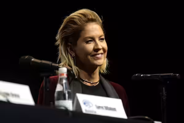 Jenna Elfman speaking at the 2018 WonderCon, for "Fear the Walking Dead", at the Anaheim Convention Center in Anaheim, California. Please attribute to Gage Skid