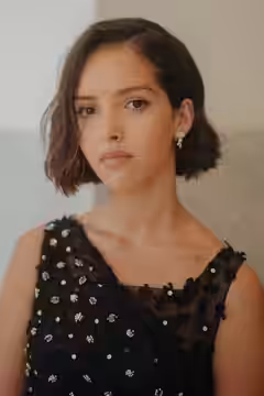 Lyna Khoudri