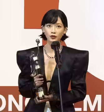 Fish Liew in an interview after winning Best Supporting Actress at the 40th Hong Kong Film Awards on July 17, 2022