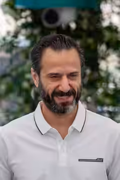 Ebrahim Azizi