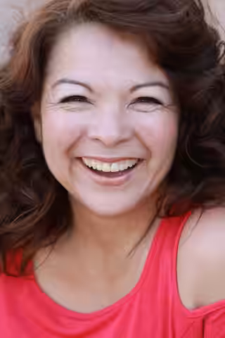 Paulette Lamori