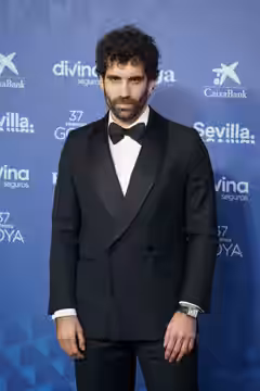 Tamar Novas en la alfombra roja de los premios Goya 2023 celebrados en Sevilla