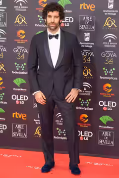 Tamar Novas en la alfombra roja de la ceremonia de entrega de los Premios Goya 2020, celebrados en Málaga