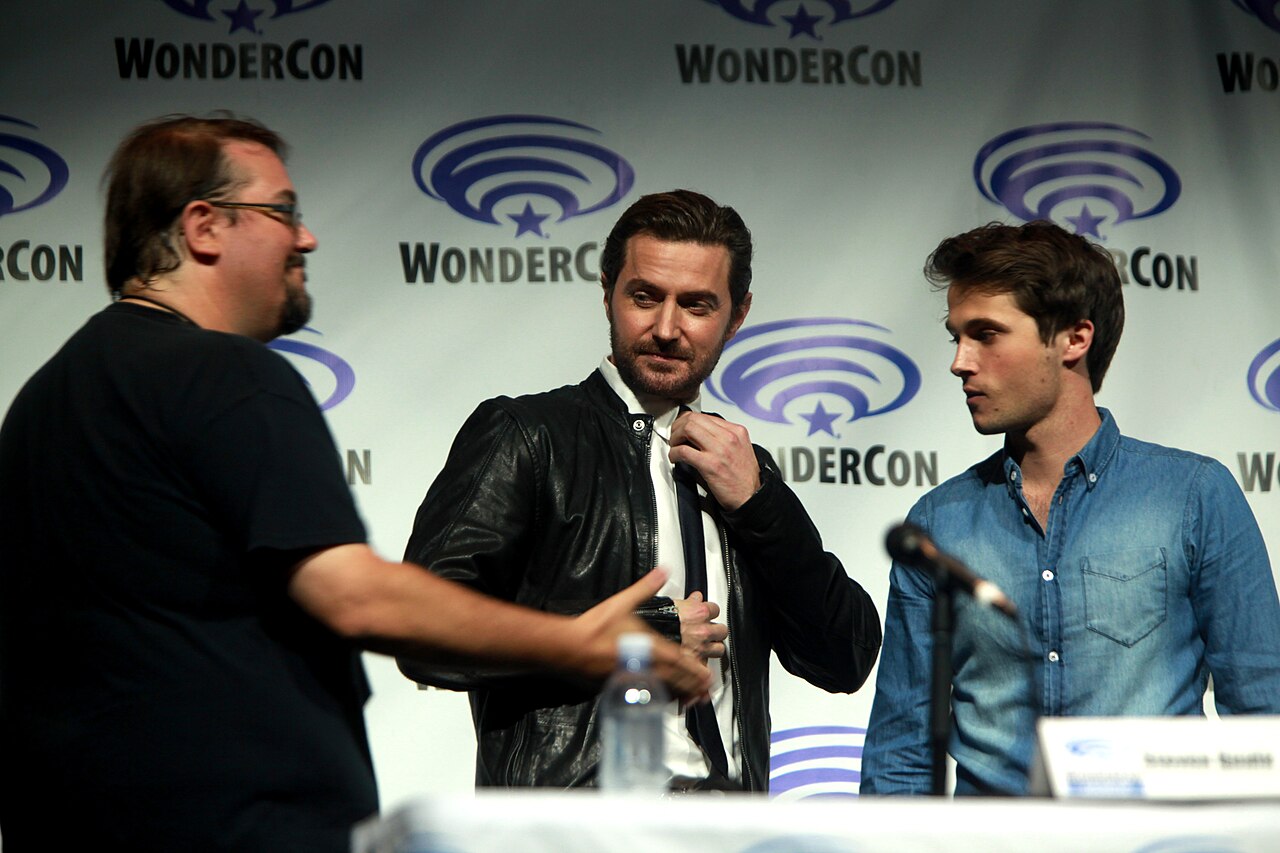 Drew McWeeny, Richard Armitage and Max Deacon speaking at the 2014 WonderCon, for "Into the Storm", at the Anaheim Convention Center in Anaheim, California. Ple