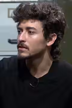 Jesuíta Barbosa durante entrevista ao programa Arte do Artista, divulgada no canal da TV Brasil no YouTube em 25 abril de 2017.