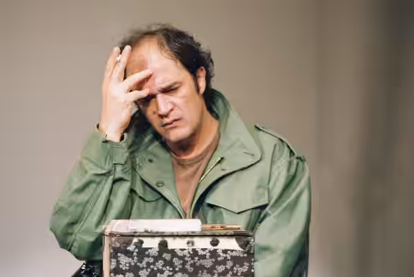 GRETCHEN, Page 89 (drama by Lutz Hübner), Director: Boris Liješević; Actor: Boris Isaković, SNT, Novi Sad, 2005-2006