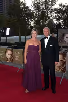 American television journalist Deborah Norville, husband Swedish businessman Karl Wellner, at the New York Metropolitan Opera. Rubenstein, photographer Martyna  (2008)