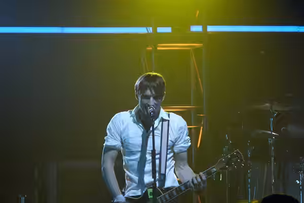 Dan Gillespie Sells at Cambridge corn exchange 18 march 2008
