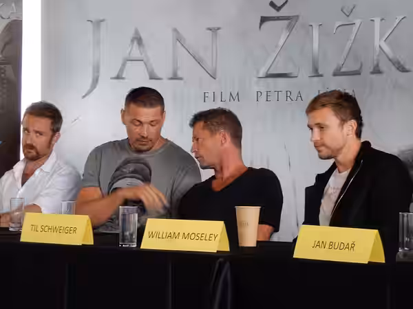 Novinářská konference 13. 9. 2018. Autor: Blanka Borová (Karolína Černá) pro Kritiky.cz