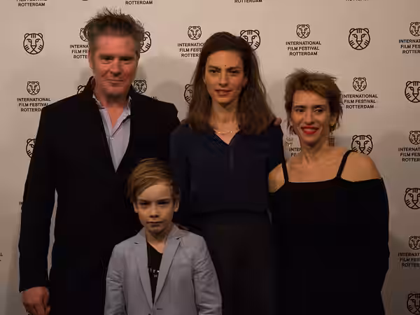 cast &amp; crew of Porselein (2020)