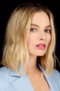 Margot Robbie