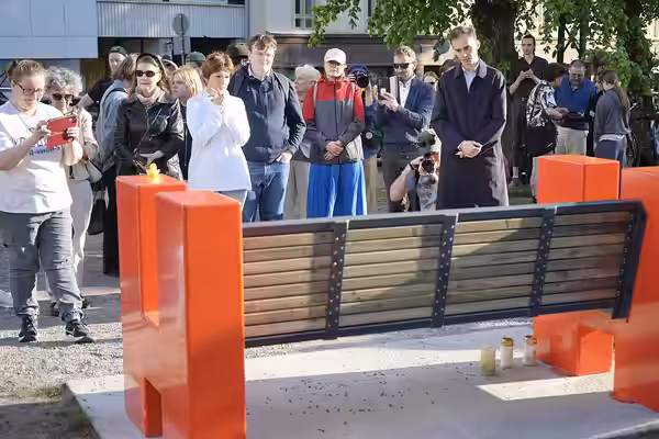 The opening of the memorial to Alexei Navalny in Helsinki, near the Russian Embassy. (2026)