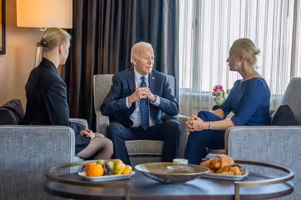 Today, I met with Yulia and Dasha Navalnaya – Aleksey Navalny's loved ones – to express my condolences for their devastating loss. Aleksey's legacy of courage w (2024)