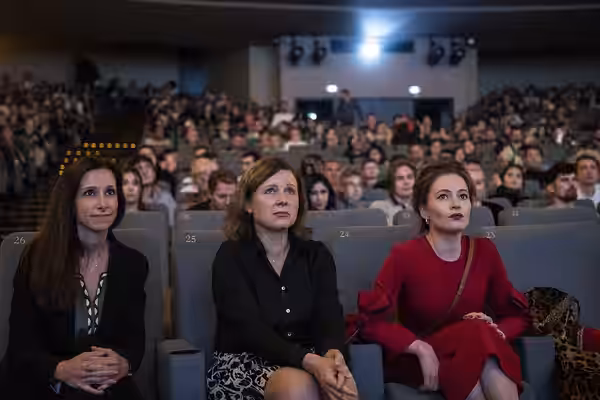 On 26 October 2022, Vera Jourová, Vice-President of the European Commission in charge of Values and Transparency, particpates to "NAVALNY" Film Screening and Di