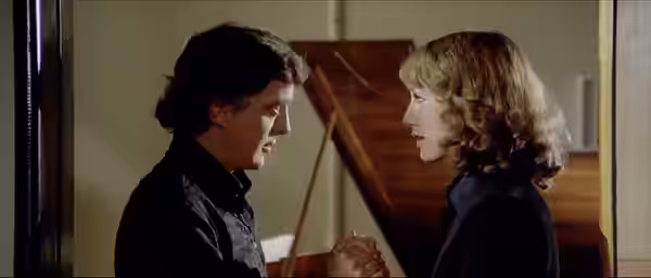 David Hemmings e Daria Nicolodi in una scena del film italiano Profondo rosso (1975)