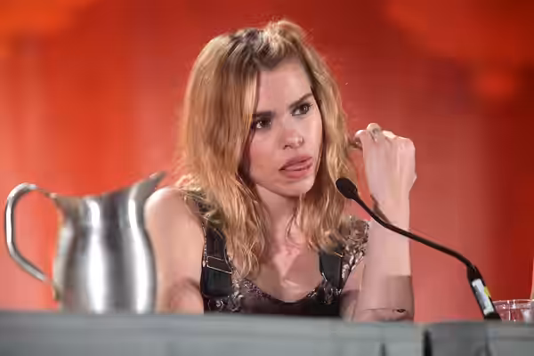 Billie Piper speaking at the 2016 Phoenix Comicon at the Phoenix Convention Center in Phoenix, Arizona. Please attribute to Gage Skidmore if used elsewhere.