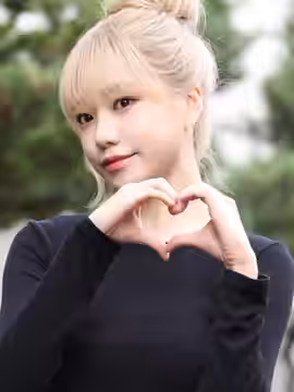 Jo Yu-ri arriving at Music Bank on August 17, 2023