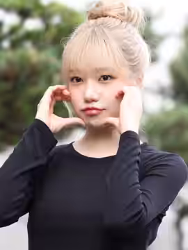 Jo Yu-ri arriving at Music Bank on August 17, 2023