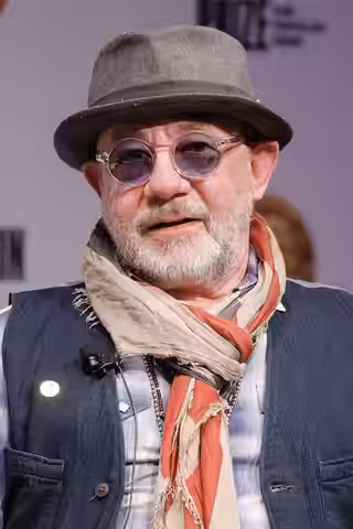 Bernie Taupin