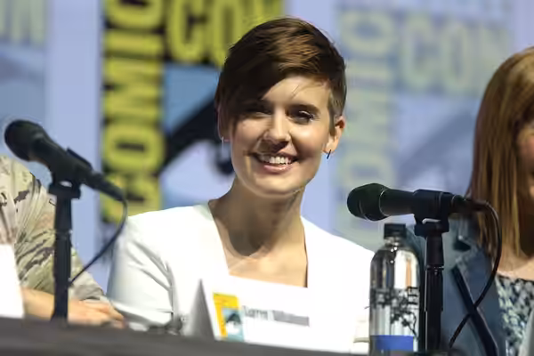 Maggie Grace speaking at the 2018 San Diego Comic Con International, for "Fear the Walking Dead", at the San Diego Convention Center in San Diego, California. P