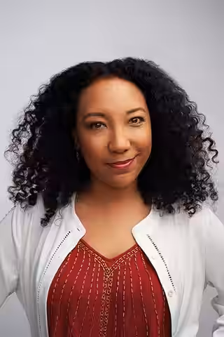 Monica Macer