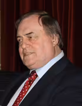 Rt Hon John Prescott MP at a fund-raiser in Crawley. (2009)