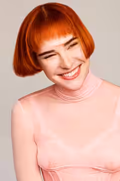 Hari Nef