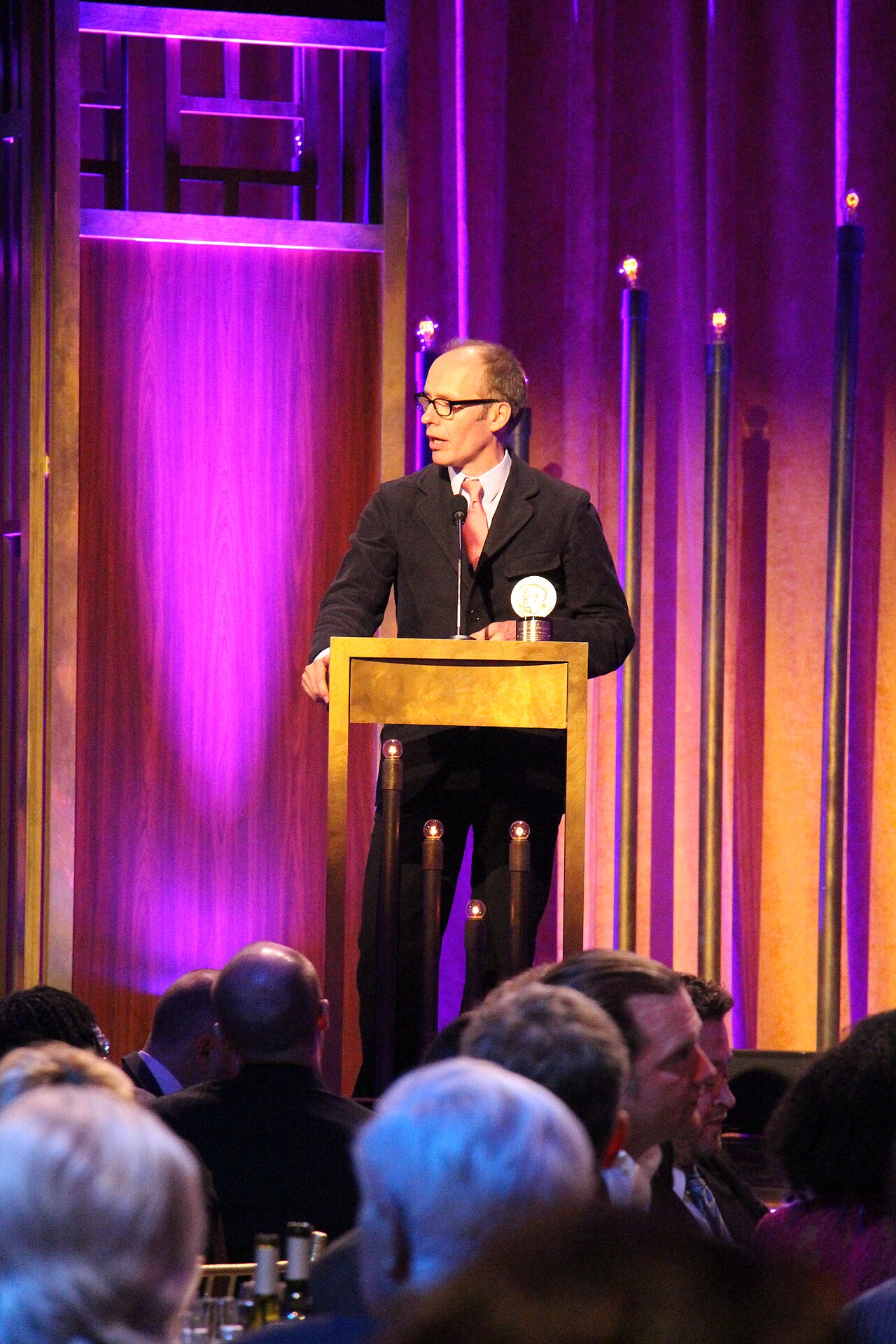 Hugo Blick, producer of The Honorable Woman, accepts the series' Peabody. (2015)