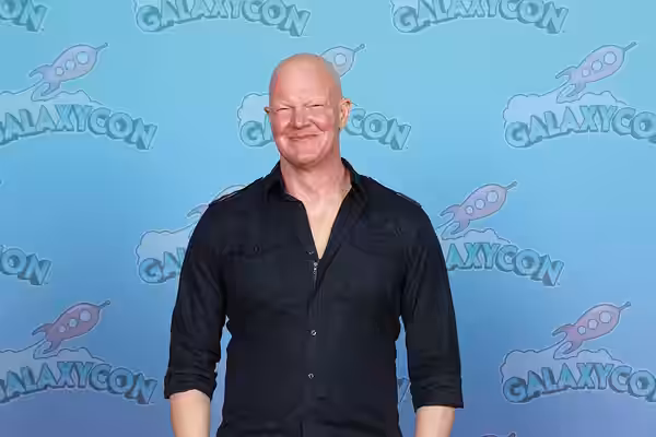 Derek Mears at Superstar Comic Con Savannah in 2025