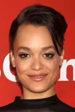 Britne Oldford