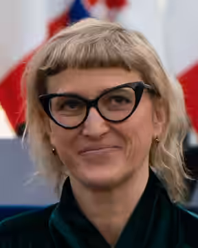 On 9 June 2022, President Roberta Metsola awarded the 2022 LUX European Audience Film Award to “Quo vadis, Aida?” by Bosnian director Jasmila Žbanić, who was ac