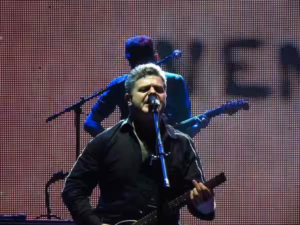 Gustavo Santaolalla, con Bajofondo; durante su presentación en el Festival de las Calaveras, Aguascalientes, Ags., México. (2013)
