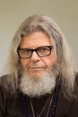 Gustavo Santaolalla