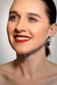 Lena Hall