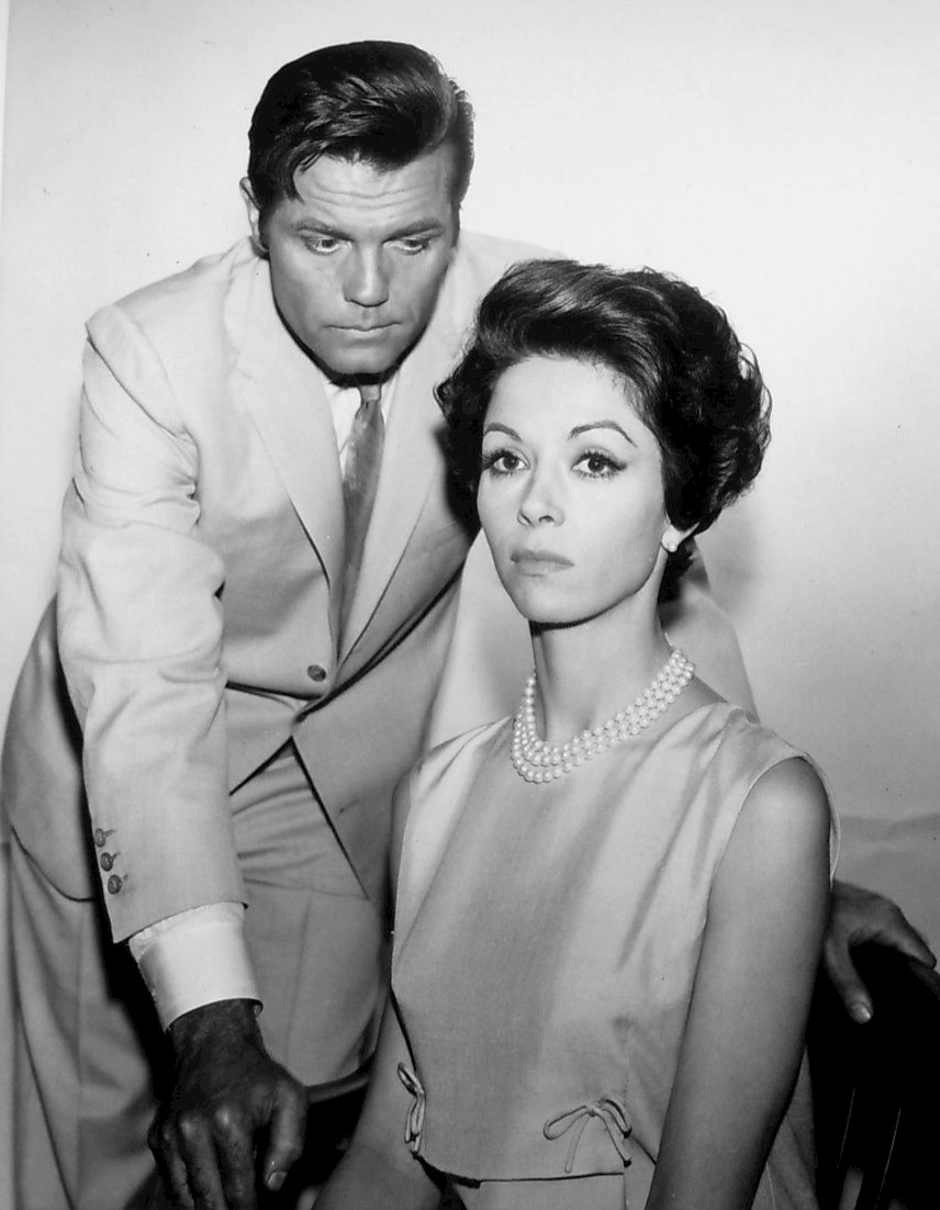 Photo of Jack Lord and Dana Wynter from the television program Bob Hope Presents the Chrysler Theatre. (1965)