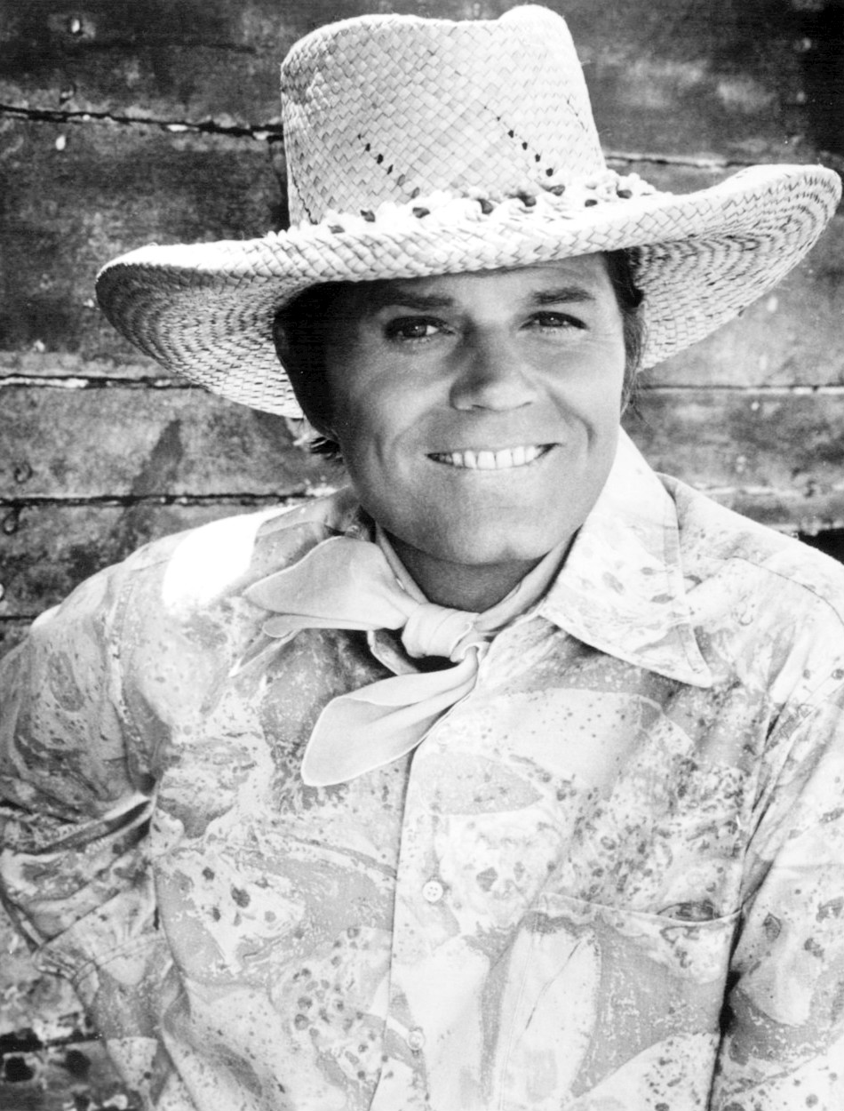 Photo of Jack Lord, who was part of the CBS Thanksgiving Day parade coverage in 1974.