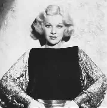 A cropped photo of Glenda Farrell in an original vintage photo of the 1934 film I've Got Your Number. (1930)