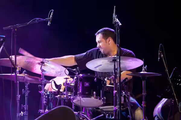 Drummer Antonio Sanchez (The Joshua Redman Trio) (2007)
