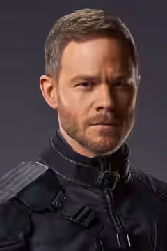 Aaron Ashmore