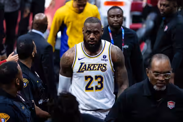 Lebron James during a Cleveland Cavaliers vs Los Angeles Lakers game on 25 November 2023