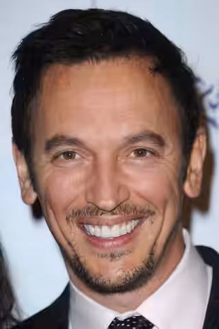 Steve Valentine