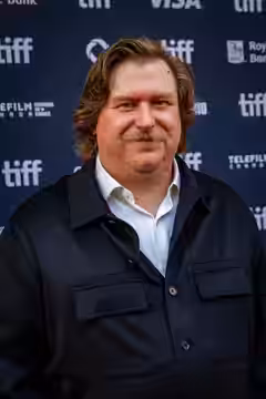 Michael Chernus