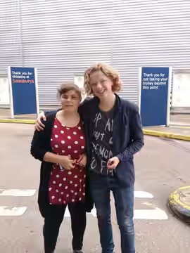 Eros Vlahos (age 17) with a fan (also the uploader, Lowri Keane, age 12), on June 22, 2013.