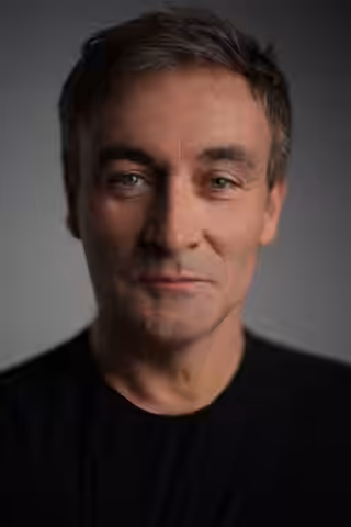 Derek Riddell