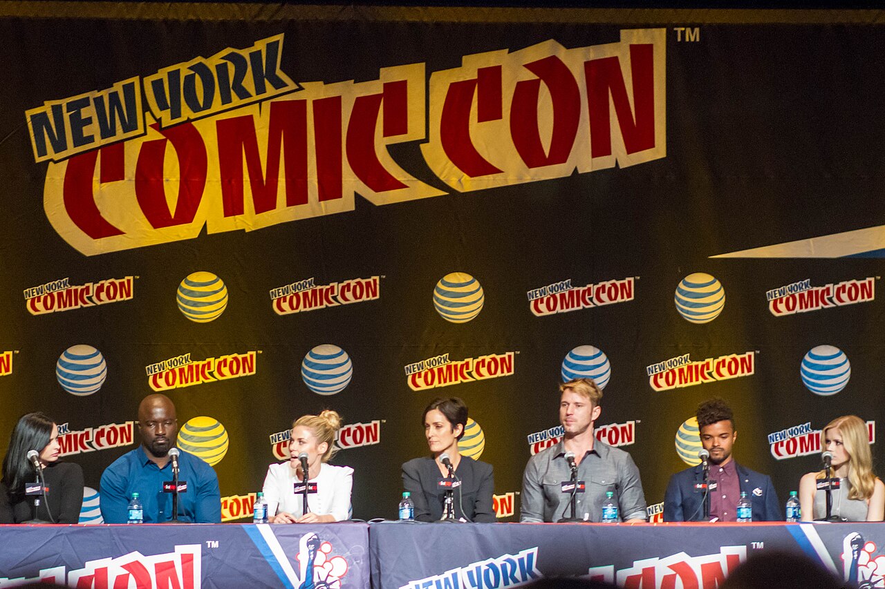 Panel for Jessica Jones at the 2015 New York Comic Con. (L:R: Krysten Ritter, Mike Colter, Rachael Taylor, Carrie-Ann Moss, Wil Traval, Eka Darville, Erin Moria