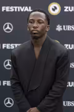 Araloyin Oshunremi on the Green Carpet at the 2025 Zurich Film Festival.