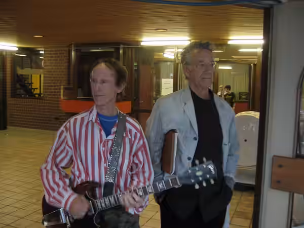 Robby Krieger and Ray manzarek at the Bospop Festival Weert (2004)