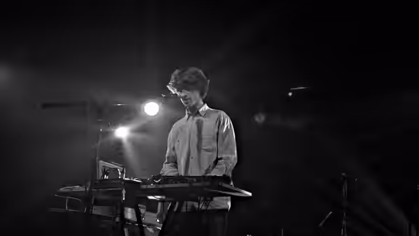 Cosmo Sheldrake, Wedgewood Rooms, Portsmouth (2014)