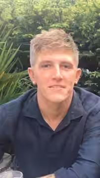 Ewan Mitchell (2021)